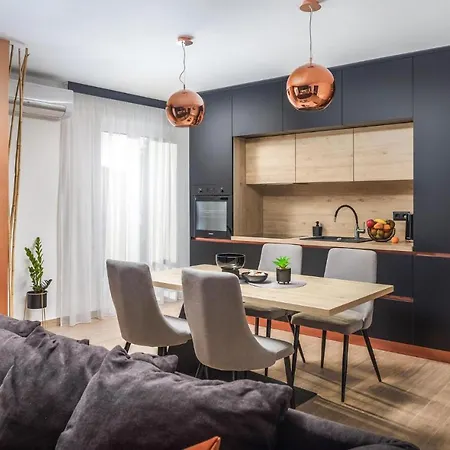 8 Bedroom Gorgeous Home In Zadar * Zadar